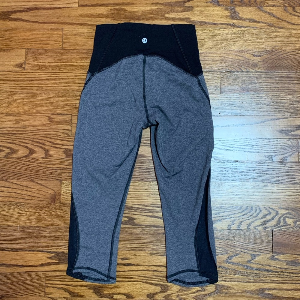 Lululemon cropped leggings